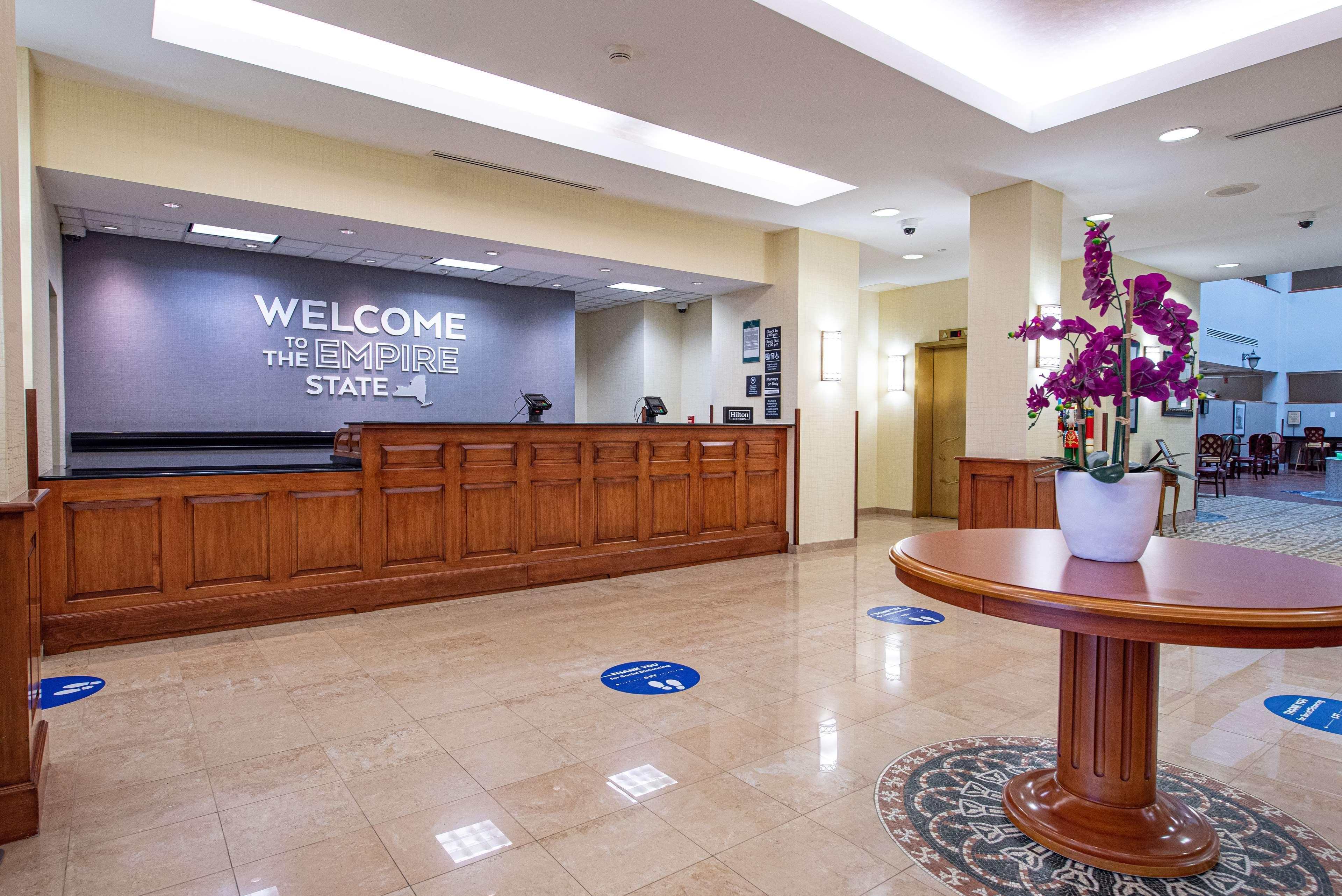 Hampton Inn & Suites By Hilton - Rockville Centre Esterno foto