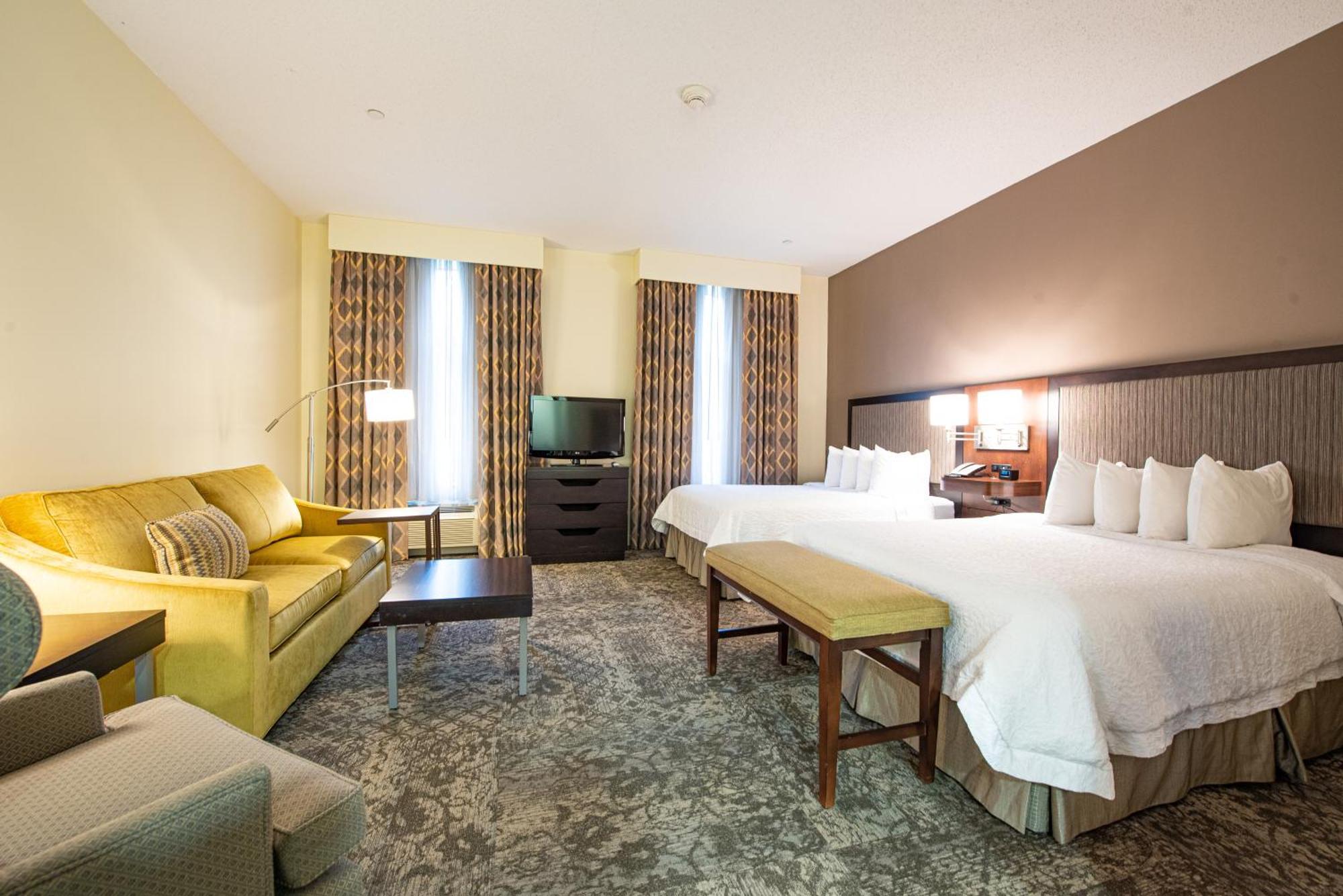 Hampton Inn & Suites By Hilton - Rockville Centre Esterno foto