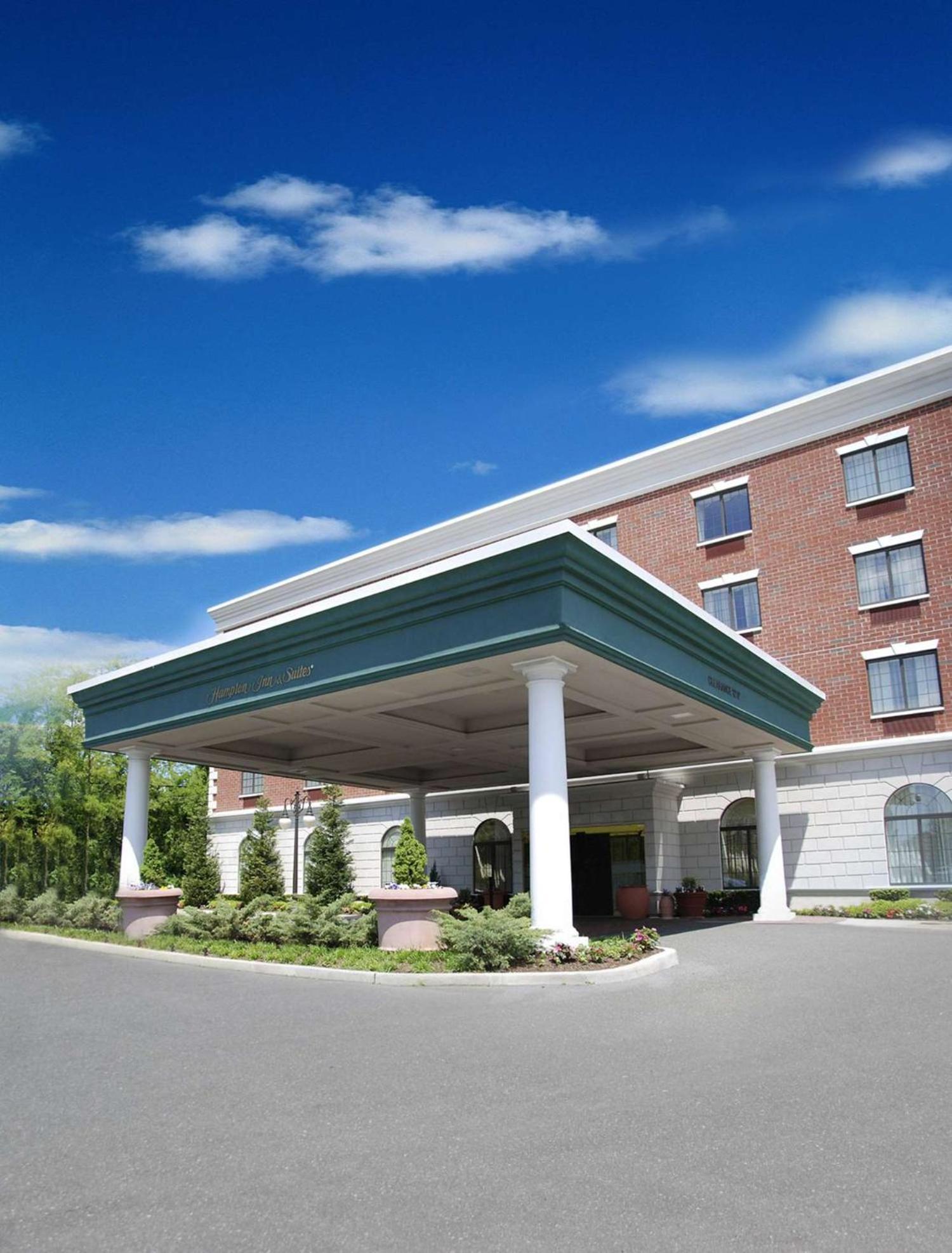 Hampton Inn & Suites By Hilton - Rockville Centre Esterno foto