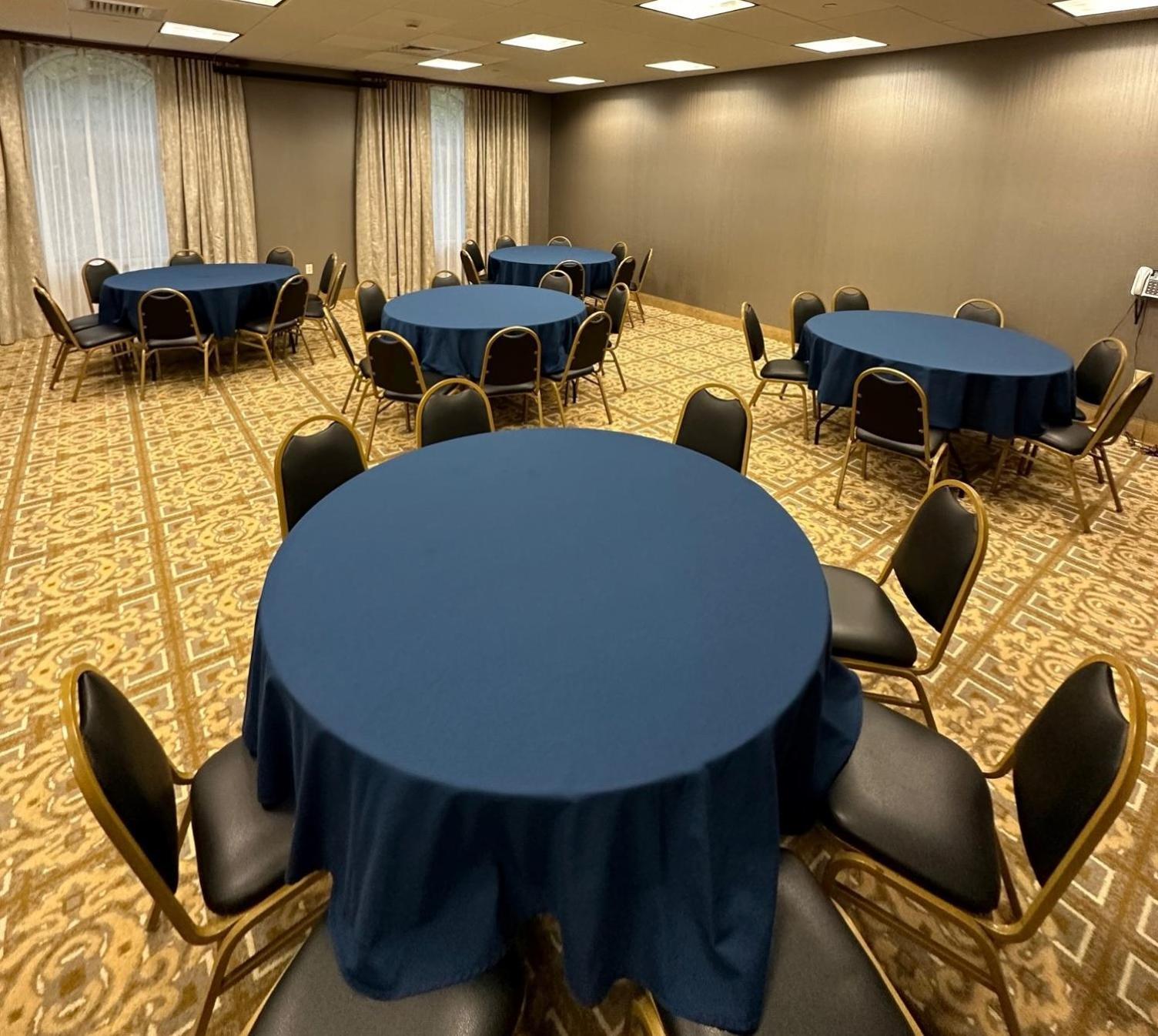 Hampton Inn & Suites By Hilton - Rockville Centre Esterno foto