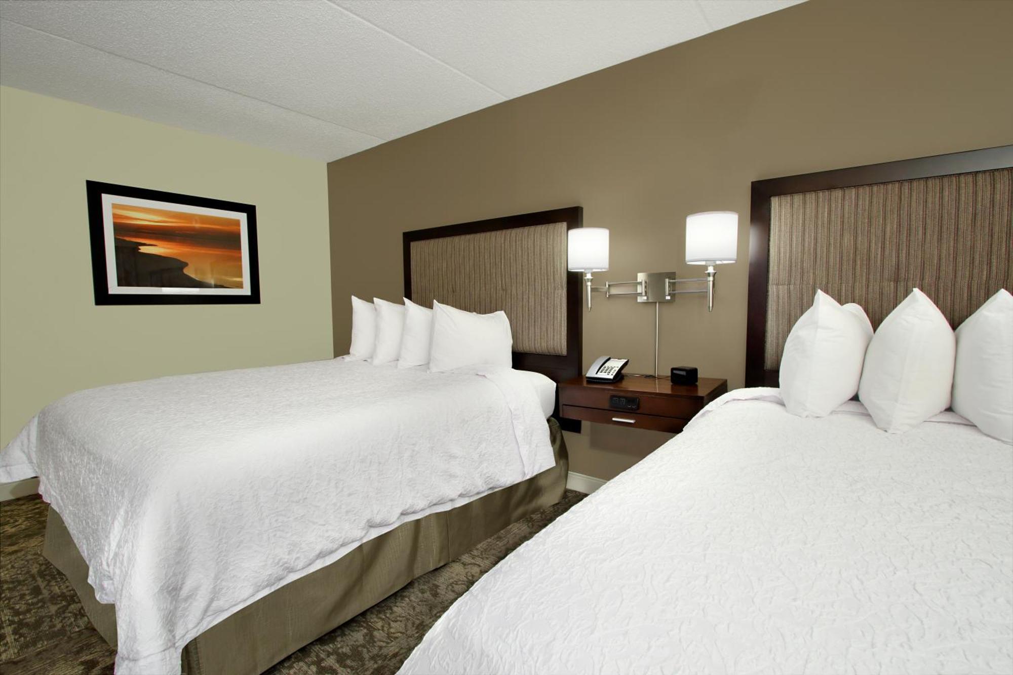 Hampton Inn & Suites By Hilton - Rockville Centre Esterno foto